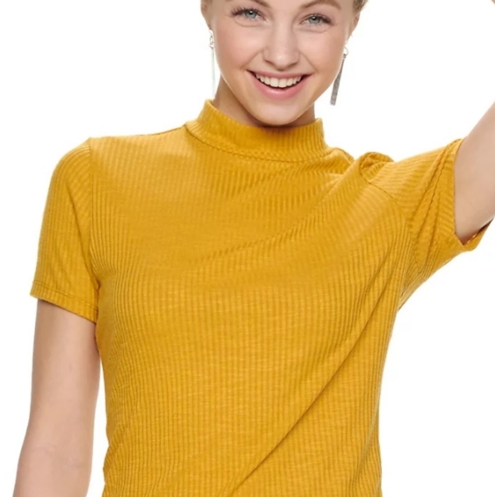Pink Republic lightweight sweater